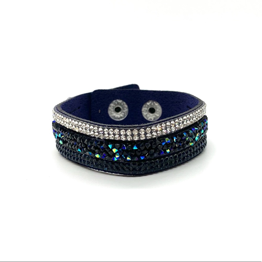 Navy blue beaded rhinestone bracelet